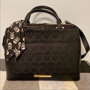 HTF Betsey Johnson Black Skull Purse